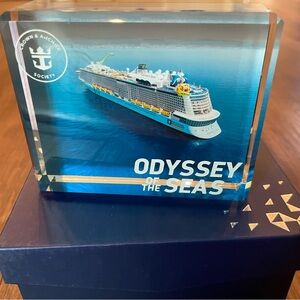Perfect gift for cruisers! Royal Caribbean Odyssey of the Seas glass decoration